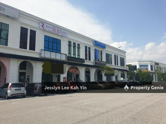 Shop for sale in Kajang, Langat
