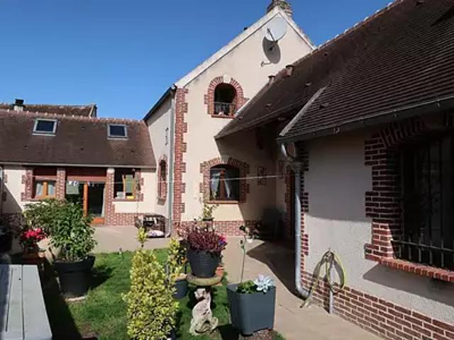 Maison vente à Beauvais, Ivry-le-temple