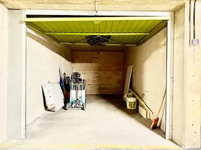 Garage vente à L'Haÿ-les-Roses, Ivry-sur-seine