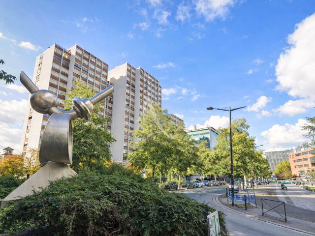 Garage vente à L'Haÿ-les-Roses, Ivry-sur-seine