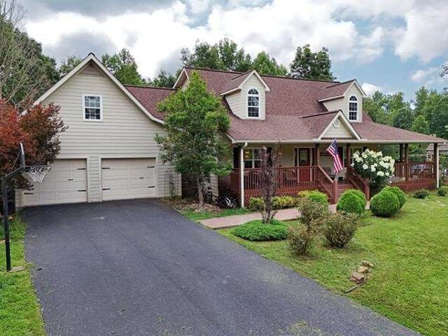 House for sale in Blairsville