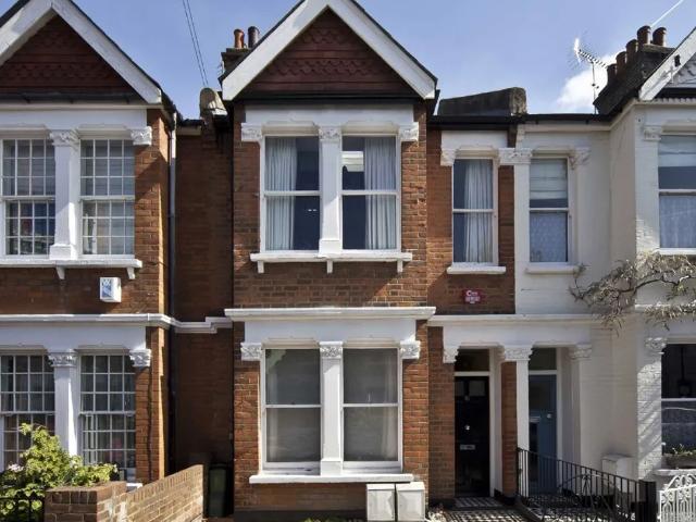 Apartment for rent in London Borough of Ealing, Greater London
