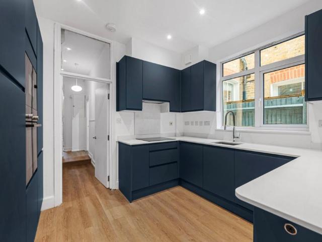 House for rent in London Borough of Ealing, Greater London