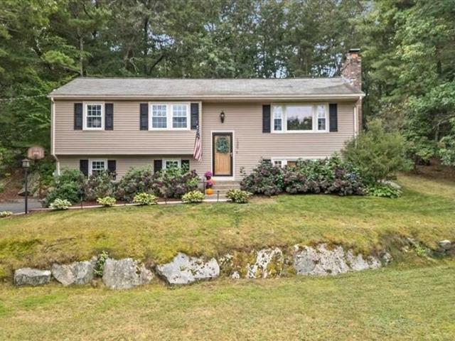 House for sale in Northbridge, Massachusetts