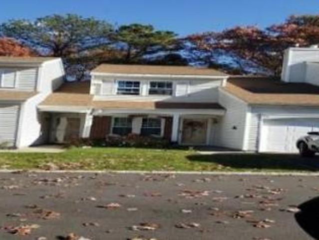 House for sale in Middle Island House for sale in Middle Island