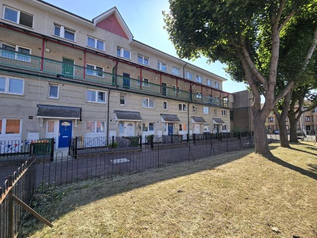 House for rent in Canning Town, Greater London