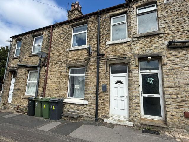 House for rent in Huddersfield, West Yorkshire