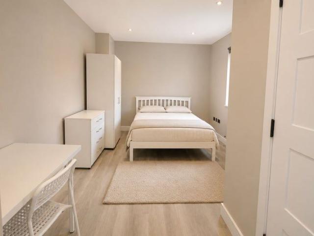 Room for rent in Old Kent Road, Greater London