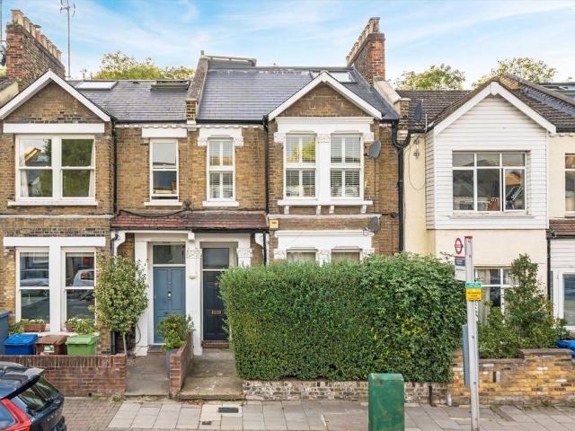 Apartment for rent in Nunhead, Greater London