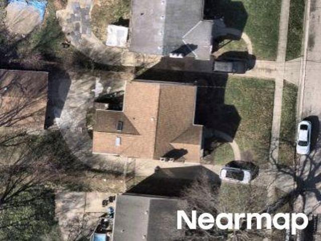 House for sale in Roselawn, Ohio