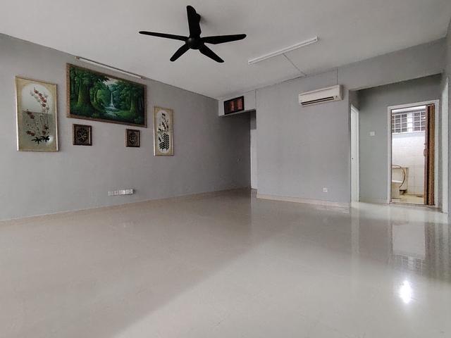 Apartment for sale in Country Heights Damansara, Kuala Lumpur