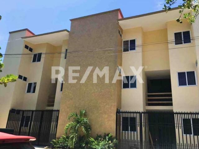 Edificio en venta en Santa María Huatulco, Oaxaca