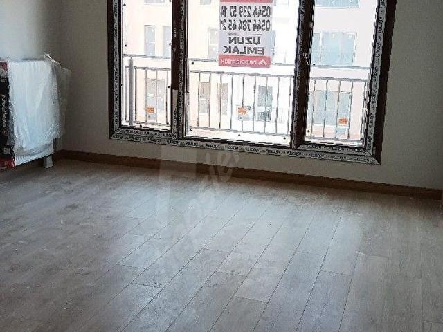 İzmit, Kocaeli içerisinde satılık mülk