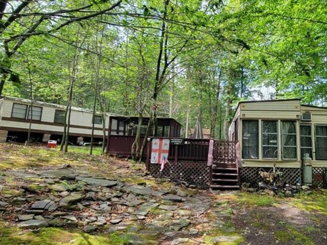 Land for sale in Newfoundland, Pennsylvania