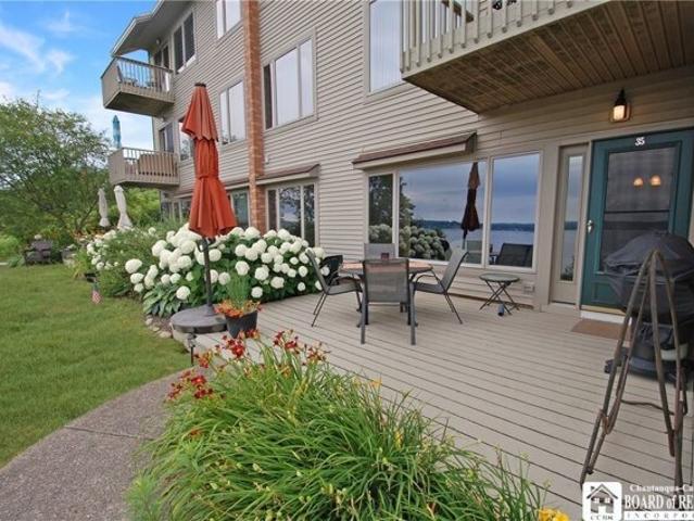 Condo for sale in Dewittville Condo for sale in Dewittville