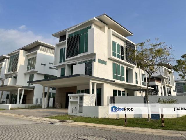House for sale in Tanjong Sepat, Selangor
