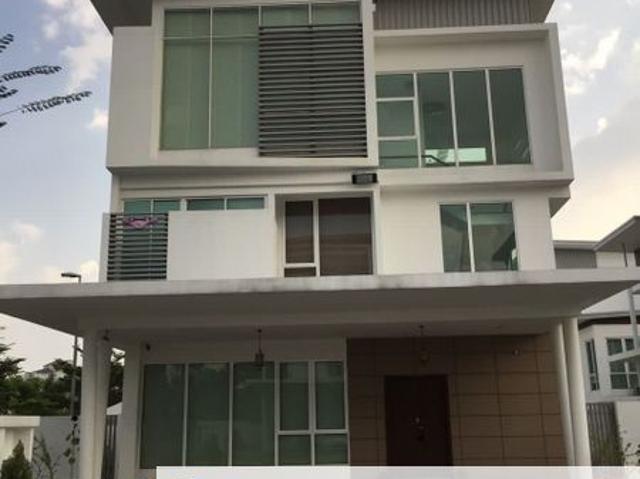 House for sale in Tanjong Sepat, Selangor