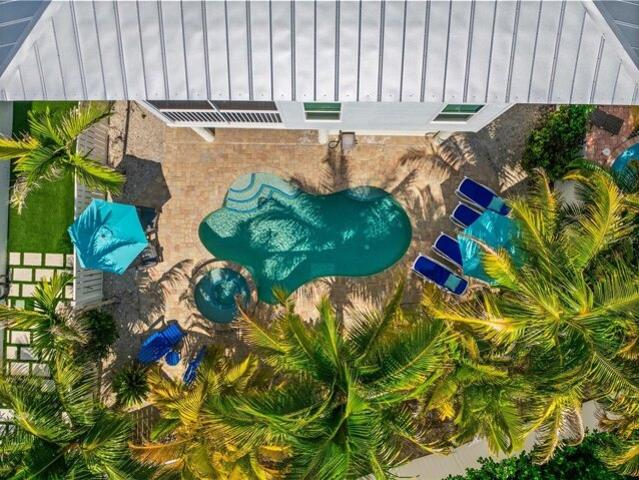 House for sale in Anna Maria