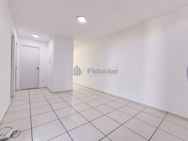 Apartamento aluguel em Carlito Pamplona, Fortaleza