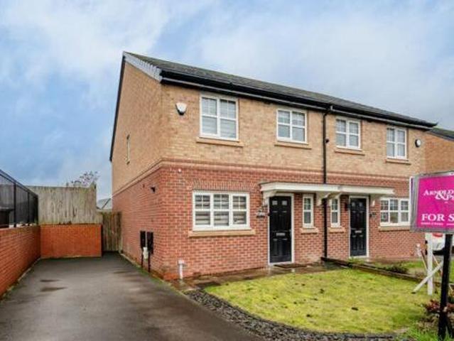 House for sale in Ashurst, Roby Mill