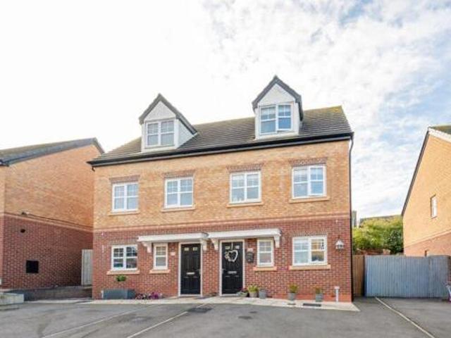 House for sale in Ashurst, Roby Mill