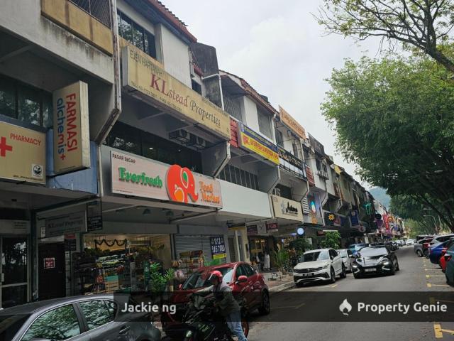 Shop for rent in Country Heights Damansara, Kuala Lumpur