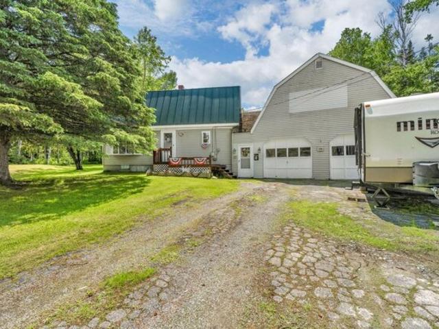 House for sale in Maine