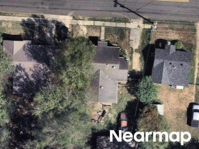 House for sale in Benton, Saline County