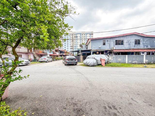 Terraced House for sale in Petaling, Damansara Damai