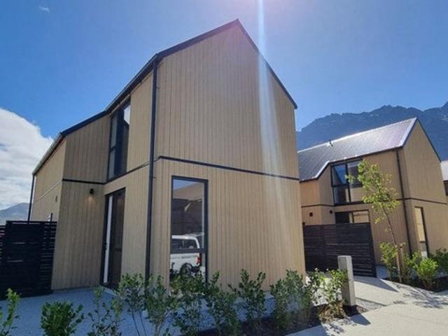 House for rent in Otakou