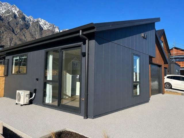 House for rent in Otakou