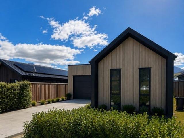 House for rent in Otakou
