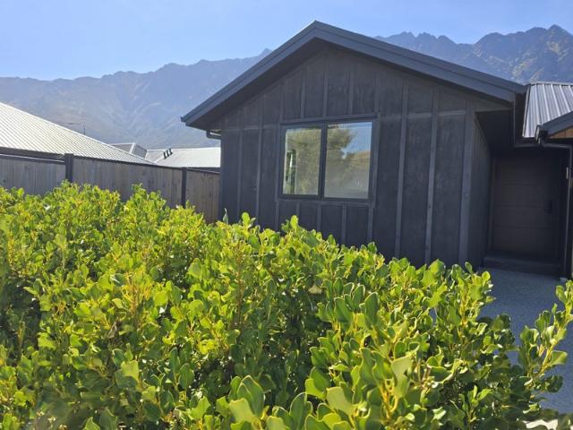 Apartment for rent in Otakou
