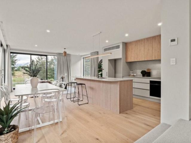 House for rent in Otakou