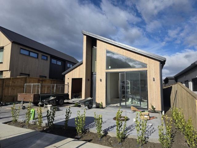 House for rent in Otakou