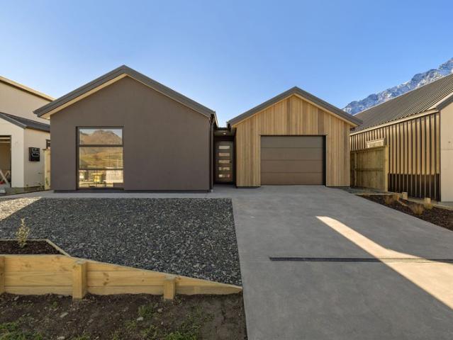 House for rent in Otakou