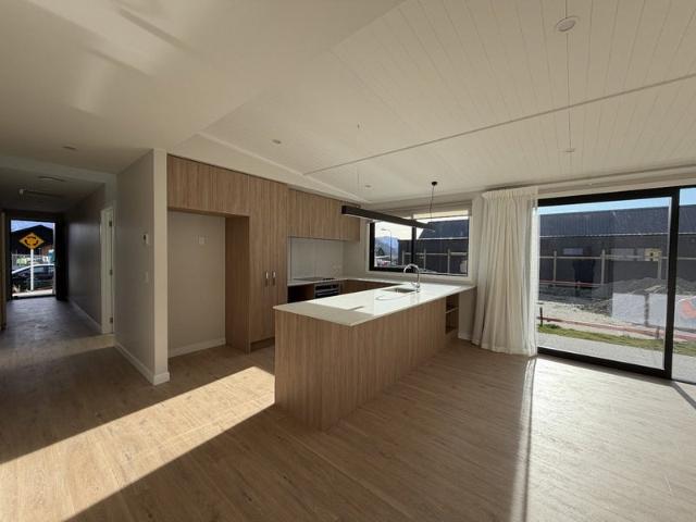House for rent in Otakou