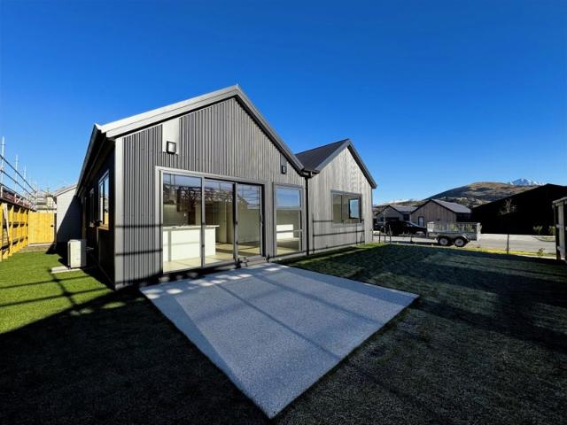 House for rent in Otakou
