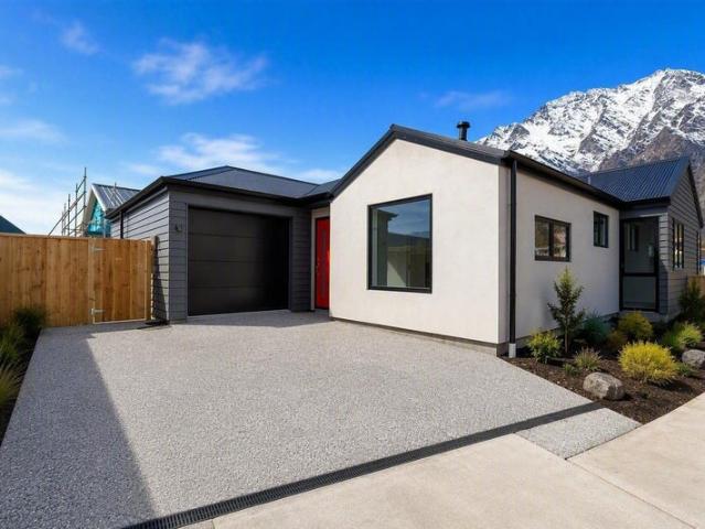 House for rent in Otakou
