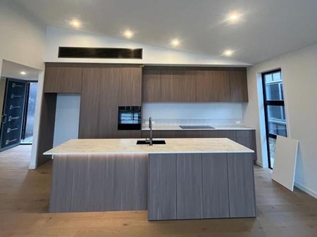 House for rent in Otakou