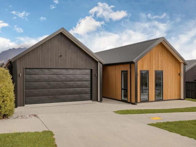House for rent in Otakou