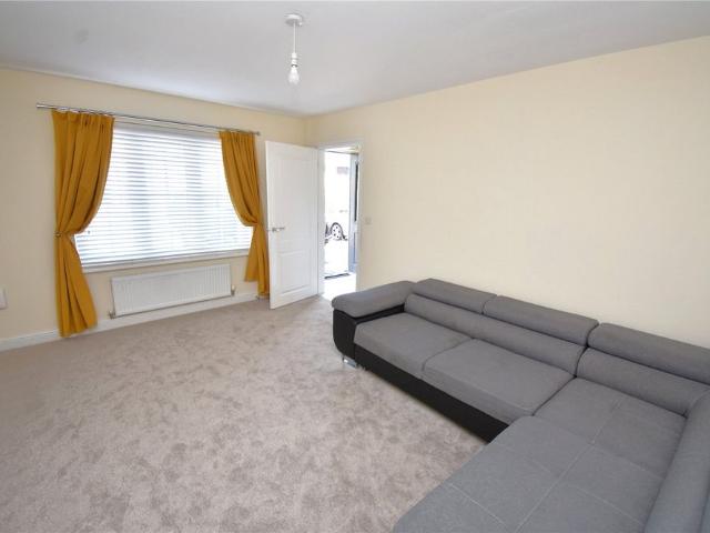 House for rent in Whitby, Rossmore