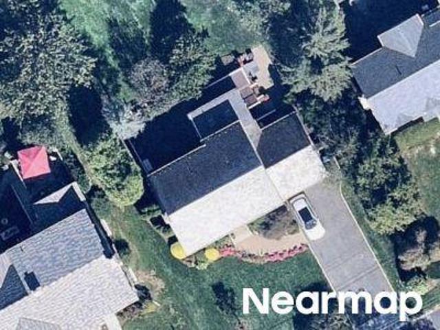 House for sale in Pelham, New York