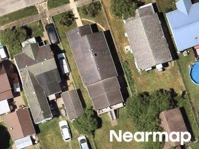 House for sale in Huntington