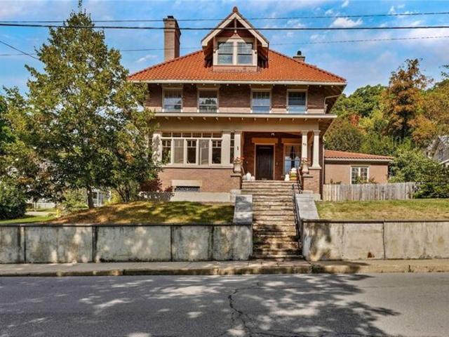 House for sale in Bradford, Pennsylvania