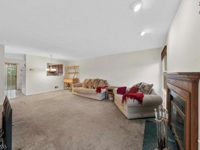 House for sale in Roselle, New Jersey