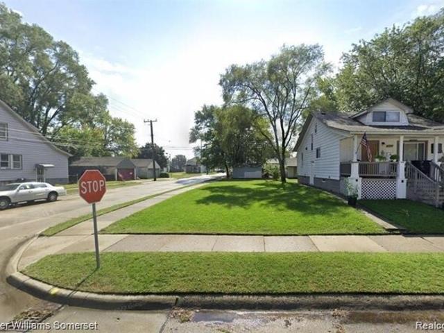 Land for sale in Warren Land for sale in Warren