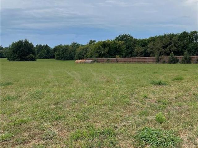 Land for sale in El Dorado Springs, Missouri