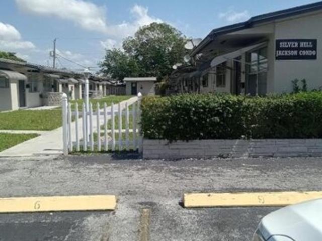 House for sale in Hollywood