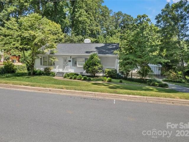 House for sale in Kings Mountain